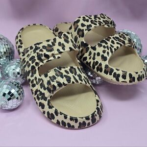Leopard Print Women’s Slide Sandals - Beige/Black
